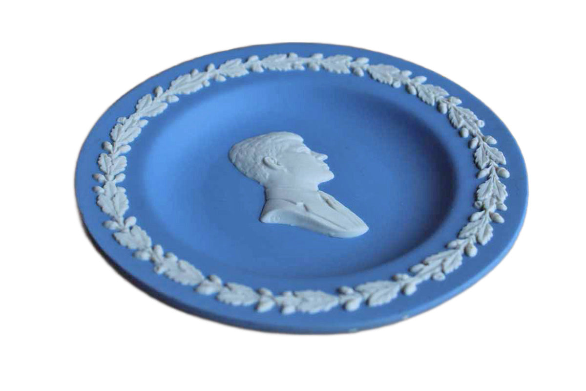 Wedgwood (England) Blue Jasperware 4 1/2" Pin Dish Featuring Profile/Bust of President John F. Kennedy Surrounded by Leaves and Acorns