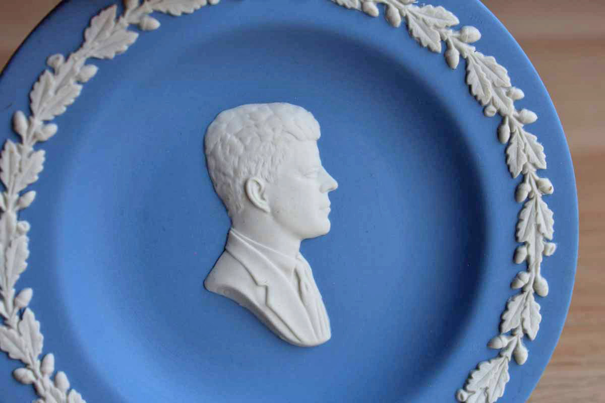 Wedgwood (England) Blue Jasperware 4 1/2" Pin Dish Featuring Profile/Bust of President John F. Kennedy Surrounded by Leaves and Acorns