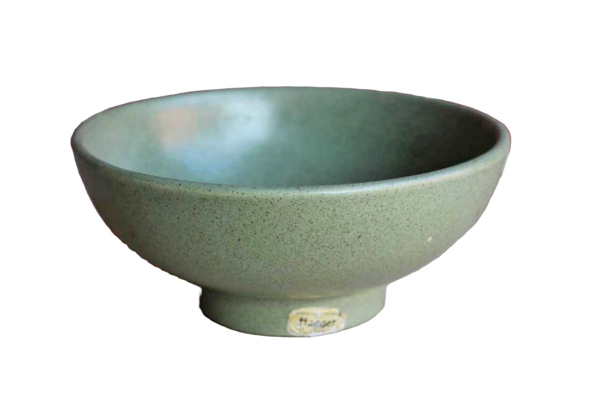 Haeger Potteries (Illinois, USA) Sage Green Speckled Glaze Footed Bowl