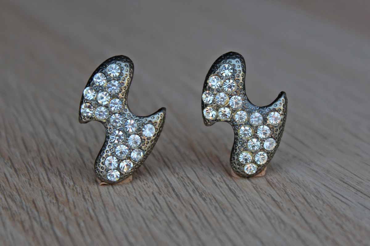 Organically Shaped Silver Rhinestone Pierced Earrings
