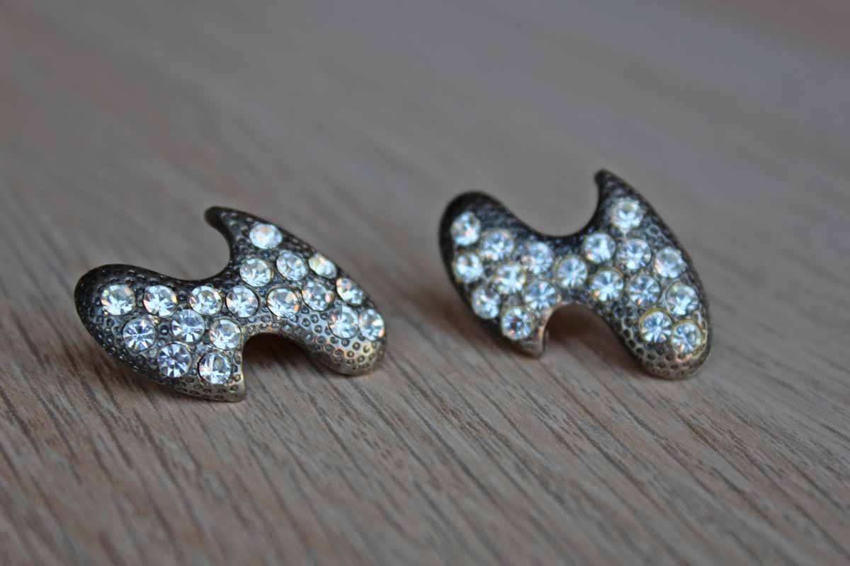 Organically Shaped Silver Rhinestone Pierced Earrings