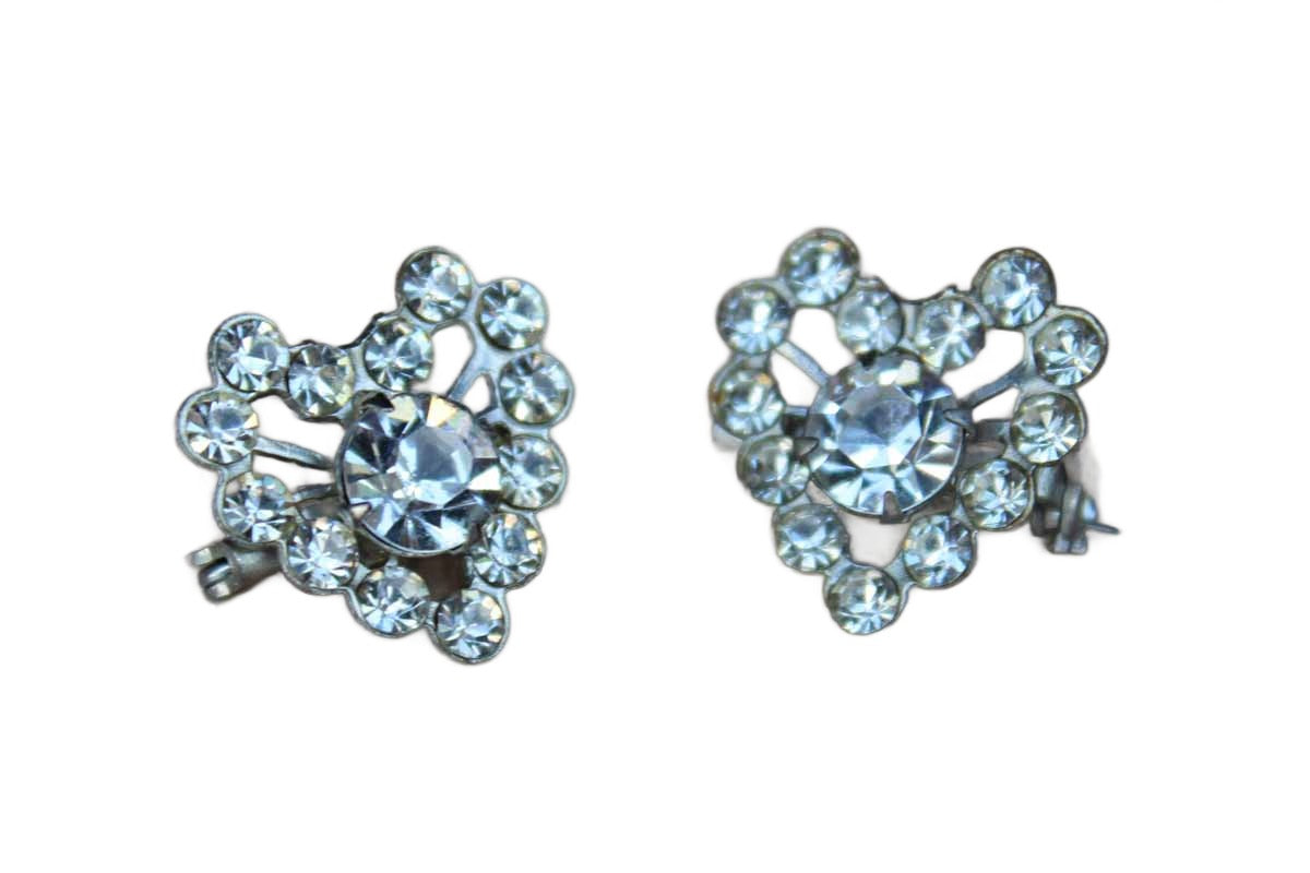 Silver Tone Rhinestone Heart Scatter Pins, A Pair