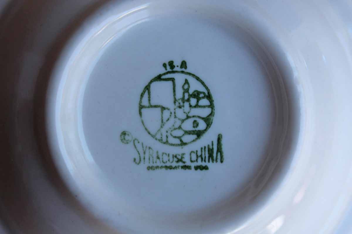 Syracuse China (Syracuse, New York) Small Side Bowls with Textured Rim and Gold Flowers, Set of 12