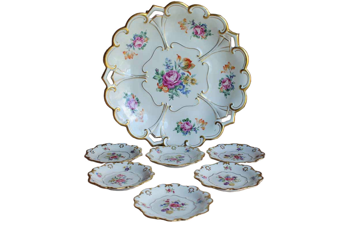 Graf Von Henneberg (Germany) Floral Gold Trimmed Porcelain Dessert Tray with Six Little Plates from Eschenbach (Bavaria)