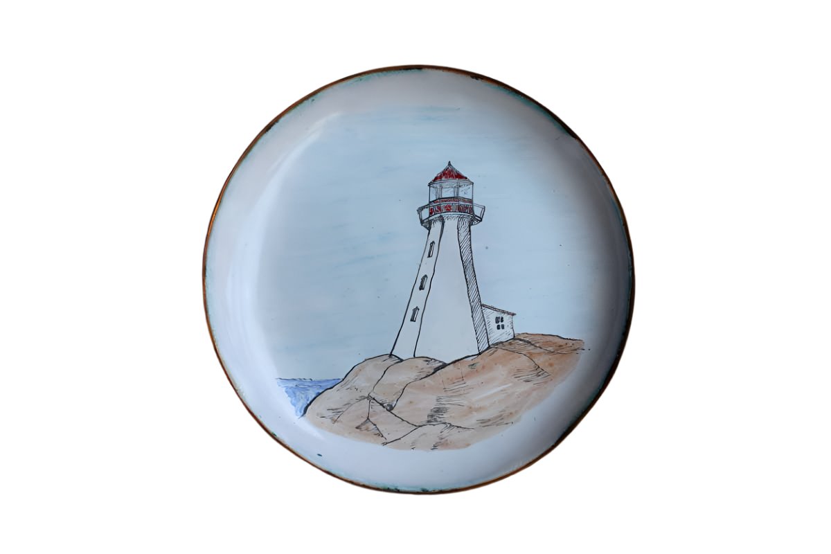 Hand-Painted Small Metal Plates with Nova Scotia Lighthouse and Fishing Shack, A Pair