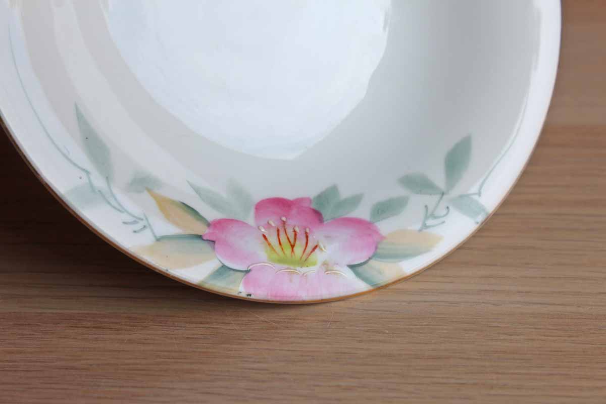 Noritake (Japan) Azalea Round Compote with Gold Trim