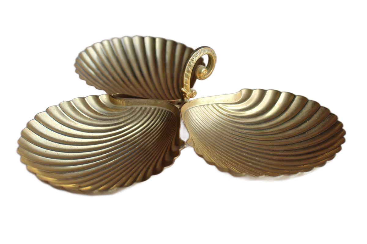 WMP Ikora (Germany) Clamshell Shaped 24 Karat Goldplate Divided Dish