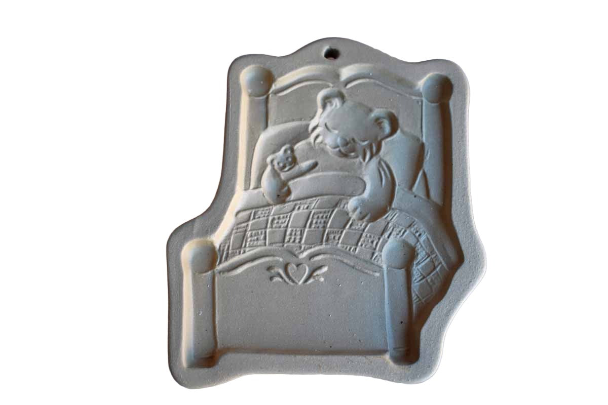 Brown Bag Cookie Art (New Hampshire, USA) 1989 Bear in Bed Cookie Mold