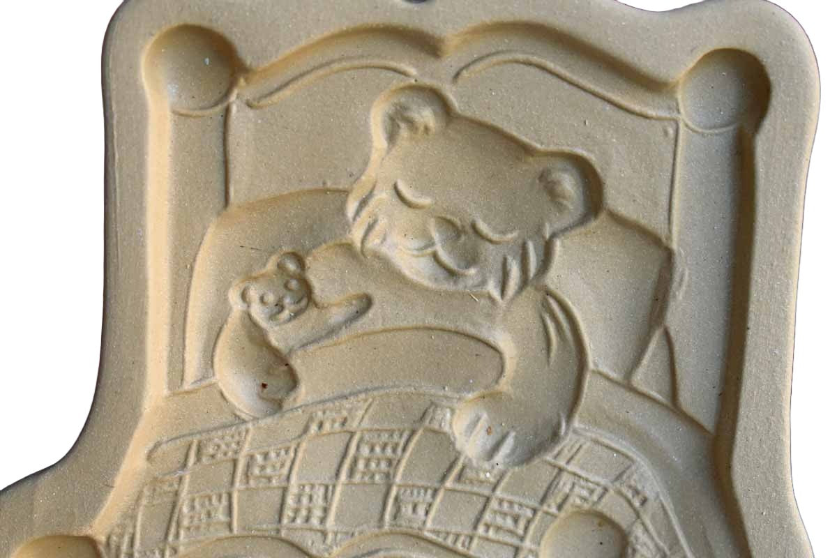 Brown Bag Cookie Art (New Hampshire, USA) 1989 Bear in Bed Cookie Mold