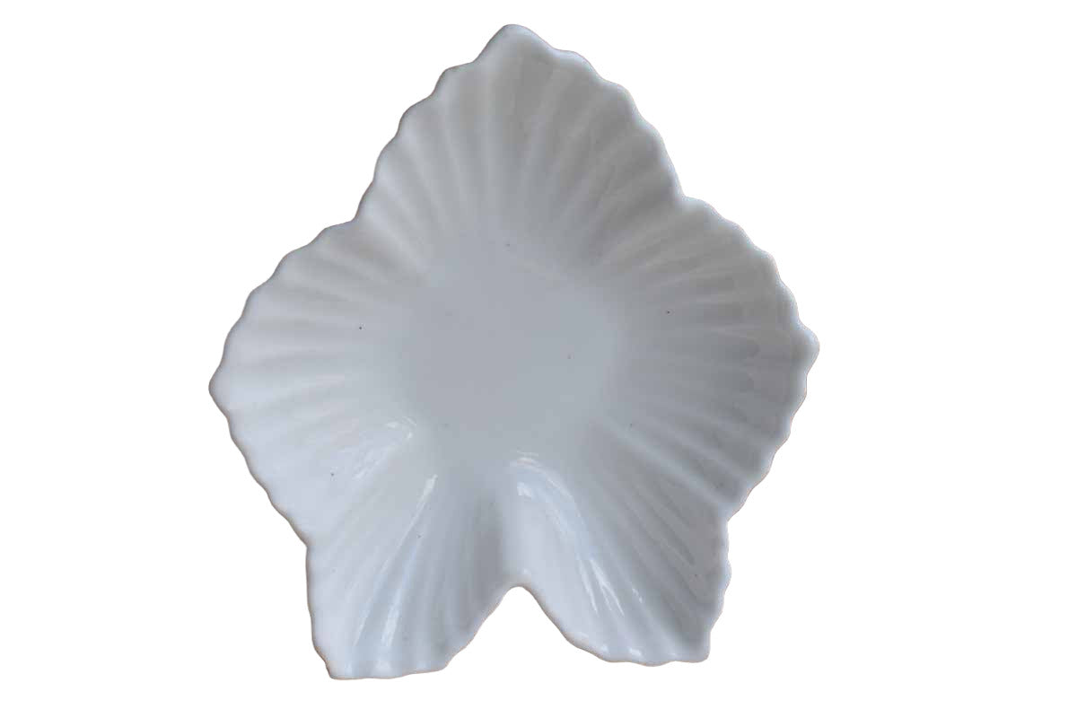Hammersley China (England) Little Porcelain Leaf-Shaped Dish