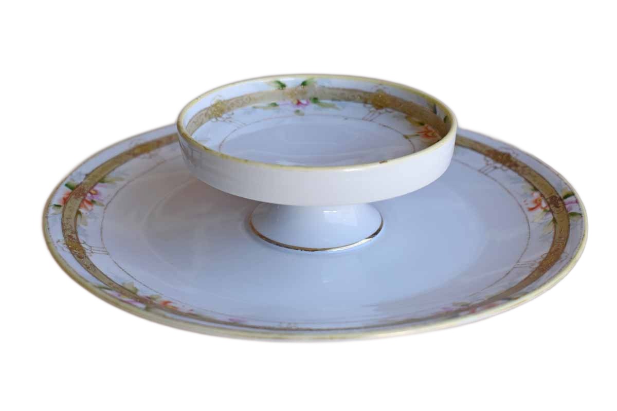 Morimura Brothers (Japan) Porcelain Dish with Hand Painted Flowers and Gilded Trim