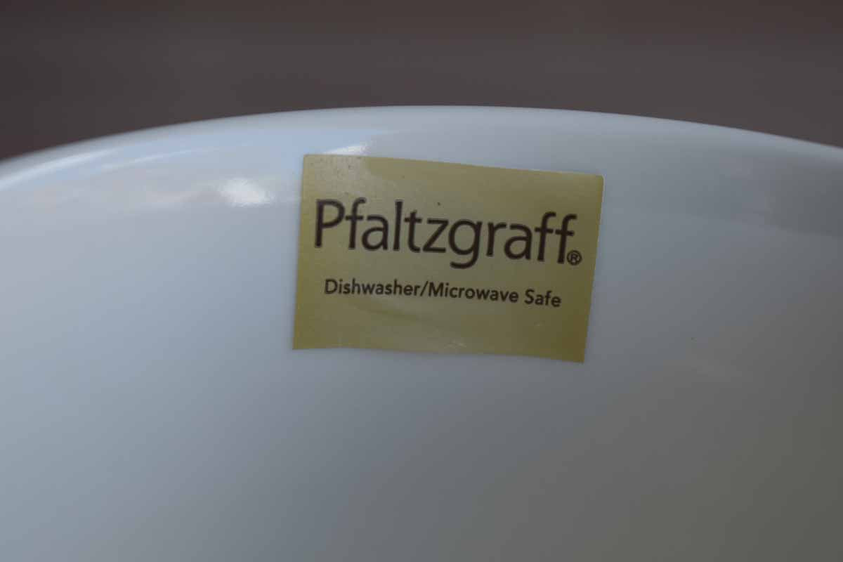 Pfaltzgraff (Pennsylvania, USA) Stay Positive Sentiment Covered Mug
