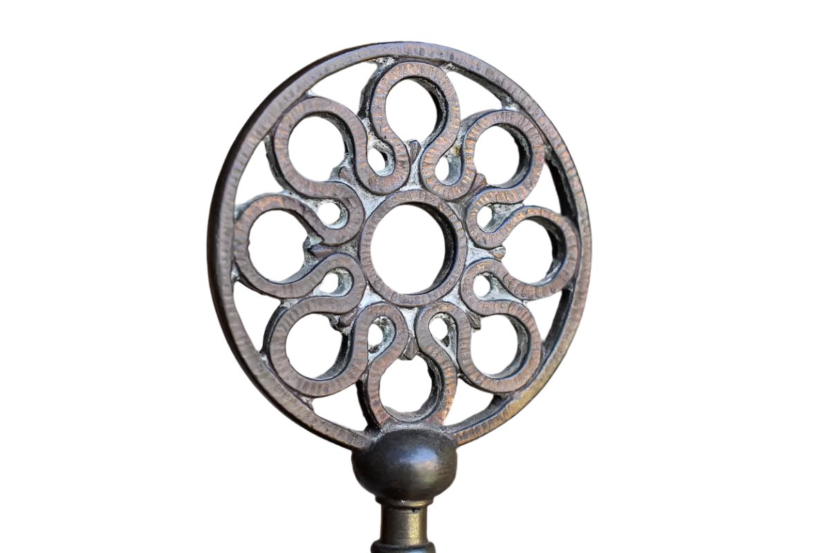 Heavy VERY OLD Bronze Lamp (Pickup Only)
