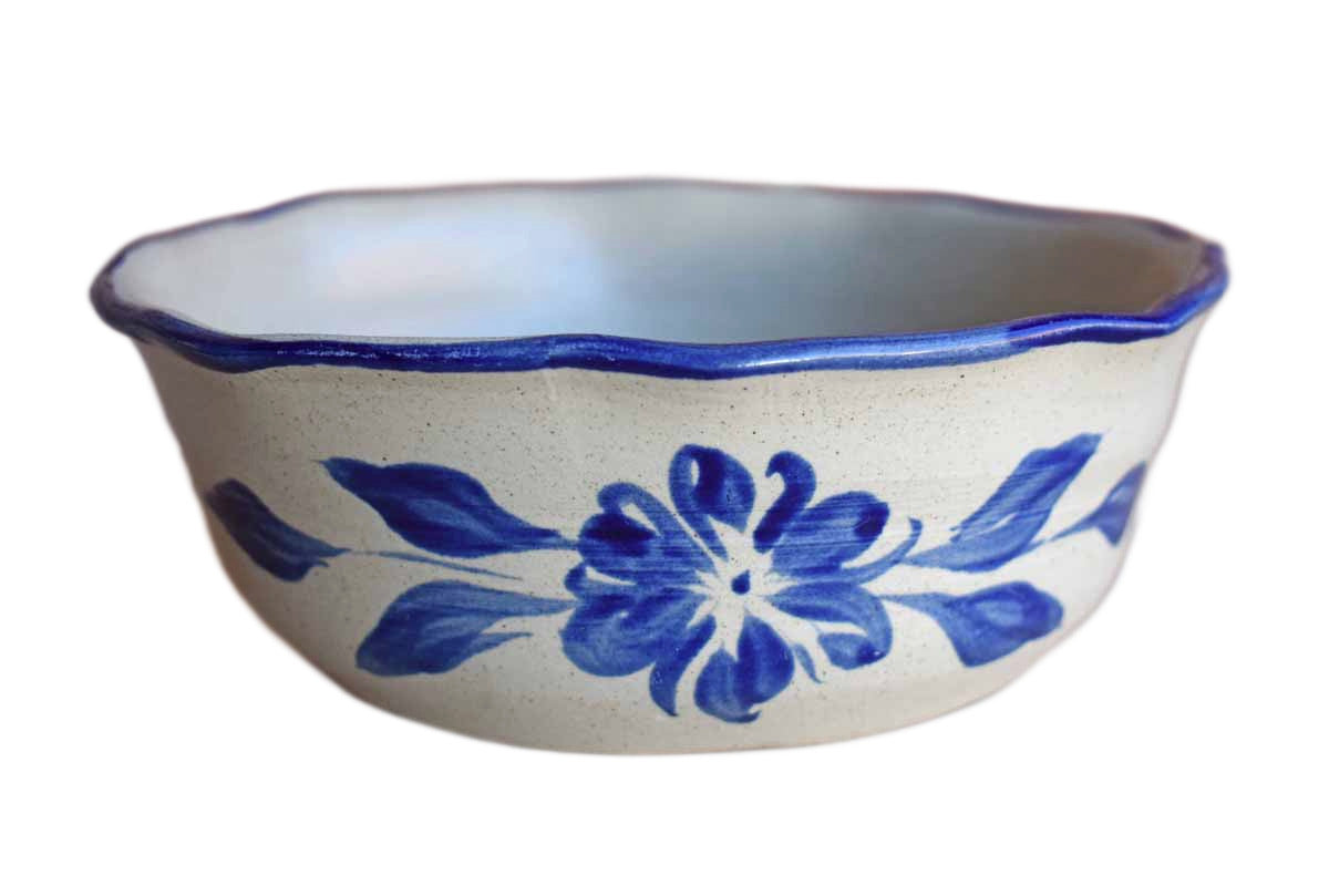 Williamsburg Pottery (Virginia, USA) Shallow Salt Glazed Bowl with Wavy Rim and Blue Flower