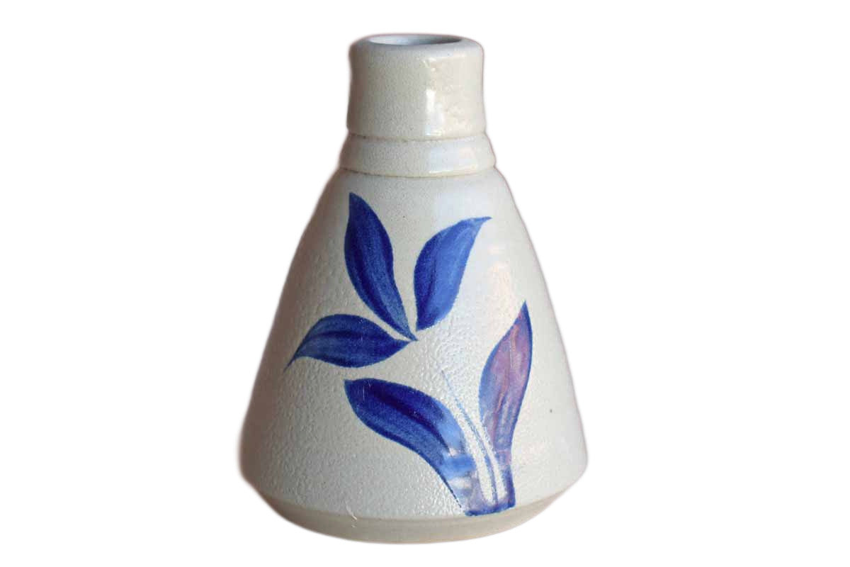 Williamsburg Pottery (Virginia, USA) Salt Glazed Bud Vase with Painted Blue Flower