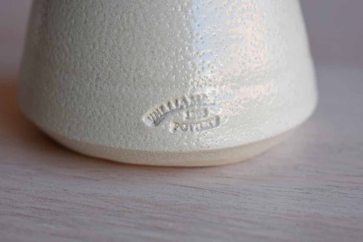 Williamsburg Pottery (Virginia, USA) Salt Glazed Bud Vase with Painted Blue Flower