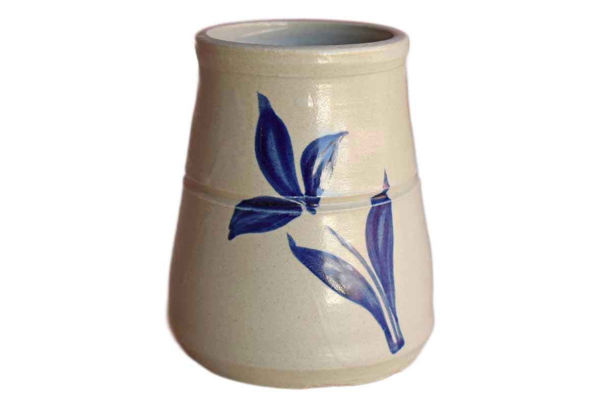 Williamsburg Pottery (Virginia, USA) Salt Glazed Stoneware Simple Cup with Blue Flower