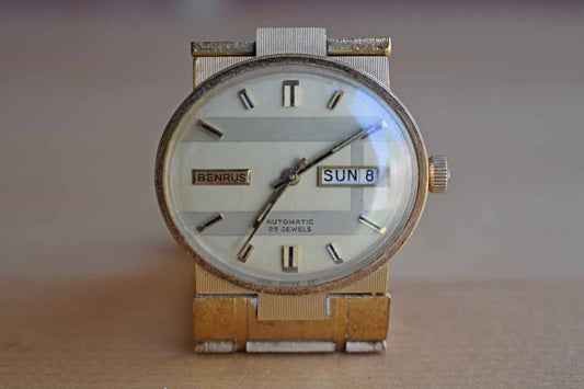 Benrus (New York, USA) Gold Tone Manual-Wind Watch with Date