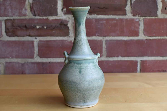 Biedler Pottery (Pennsylvania, USA) Ceramic Green Vase with Green Glaze