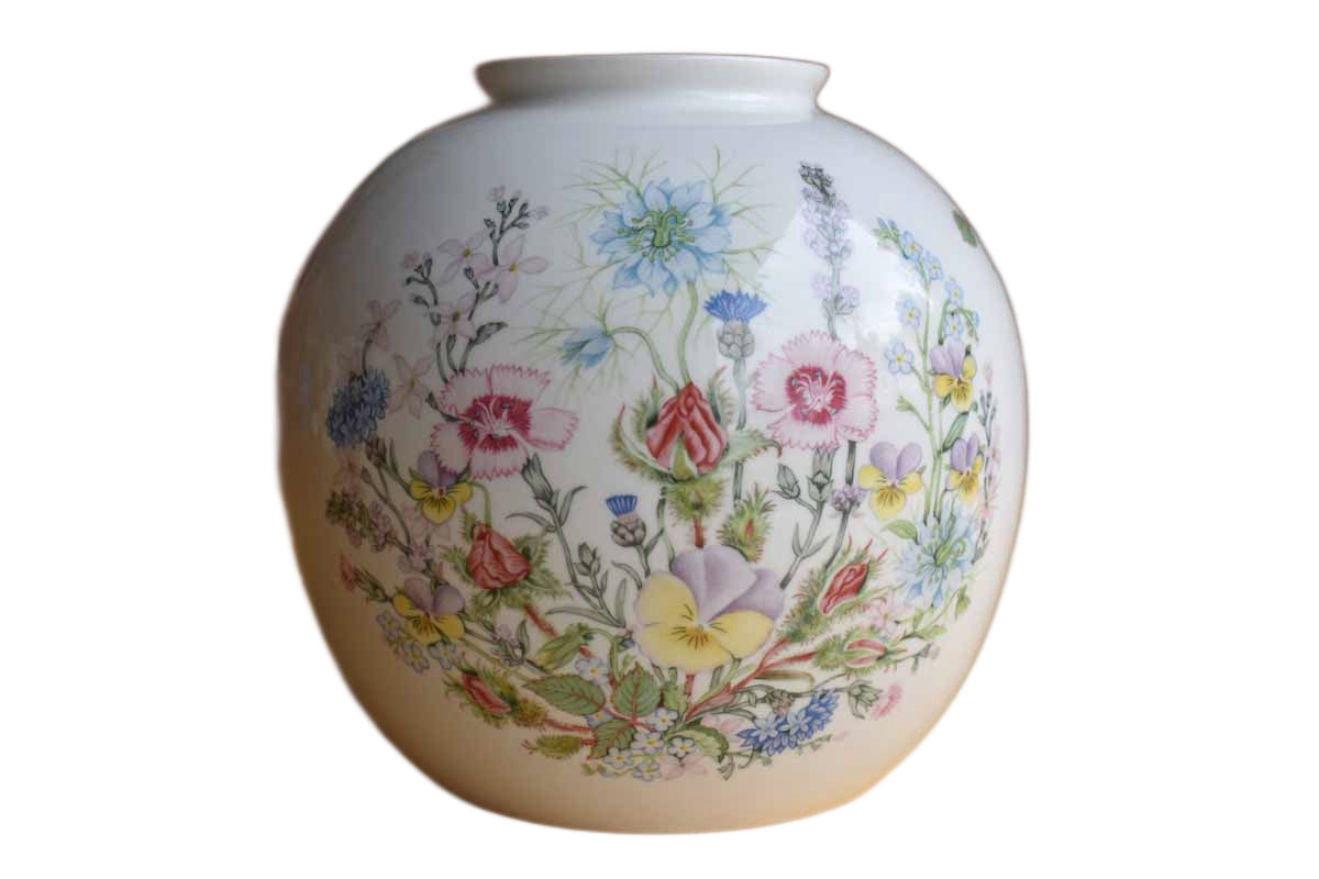 Aynsley (England) Round Wild Tudor Vase