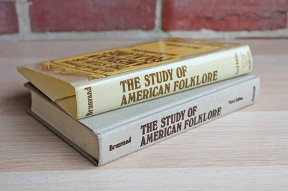 The Study of American Folklore by Jan Harold Brunvand