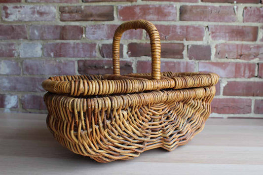 Ribbed Fanny Basket with Lid (Pickup Only)