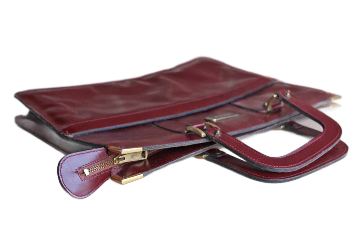 Etienne Aigner (New York, USA) Antic Red Handmade Leather Briefcase