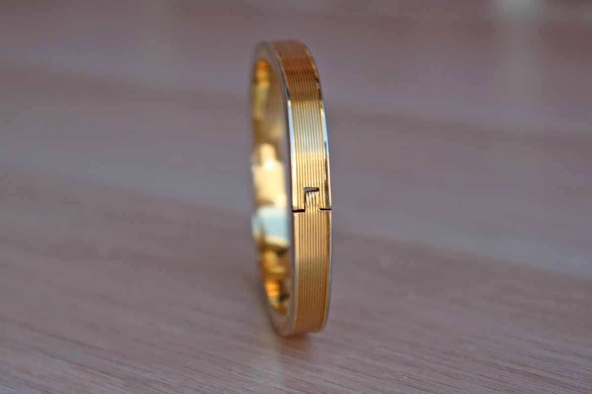 Monet (New York, USA) Gold Tone Rectangular-Shaped Bracelet