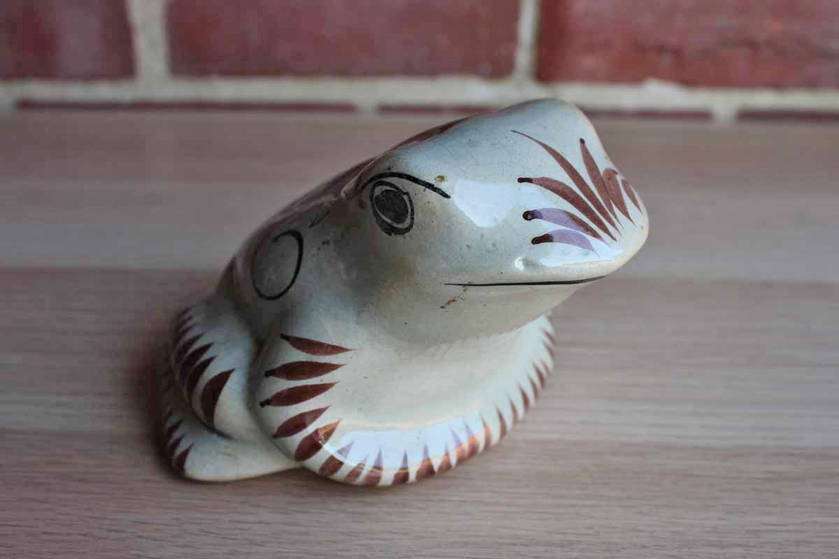 Tonala Mexico Ceramic Hop Toad Figurine