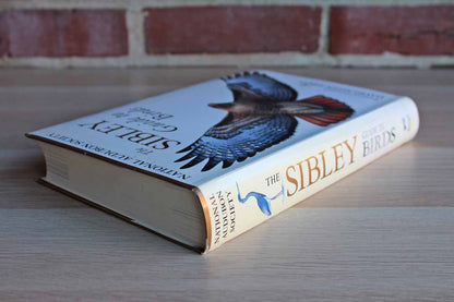 The Sibley Guide to Birds by David Allen Sibley