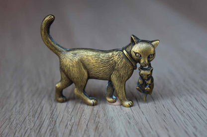 Jonette Jewelry (Rhode Island, USA) Mother Cat Carrying Kitten in Mouth Brooch