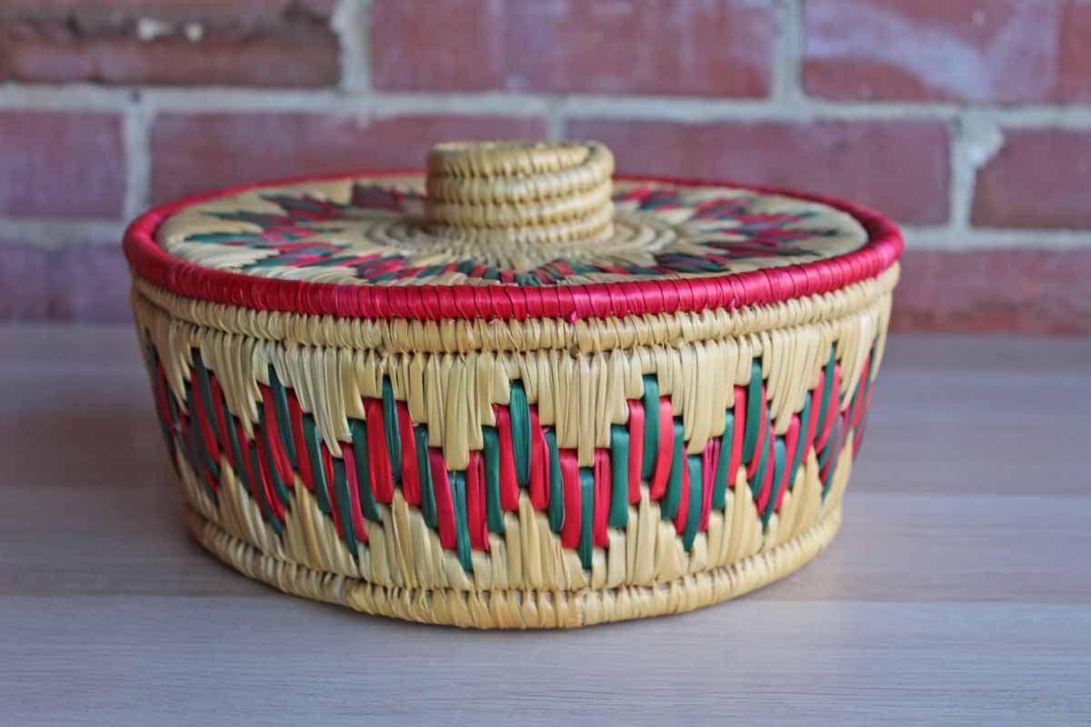 Colorful Straw Basket with Lid