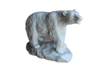Aldon Accessories Ltd. (New York, USA) Fine Grained Porcelain Polar Bear Figurine