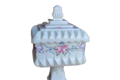 Westmoreland Glass Company (Pennsylvania, USA) Wedding Roses and Bows Milk Glass Large Bowl with Lid