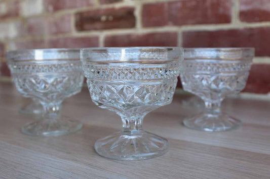 Anchor Hocking (Ohio, USA) Wexford Diamond Point Champagne or Dessert Glasses, Set of 6