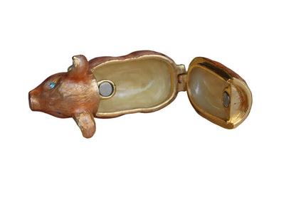 Monet (New York, USA) Gold Tone and Pink Enameled Pig Pill Box
