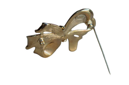 Trifari (USA) Gold Tone Ribbon Shaped Bow Brooch