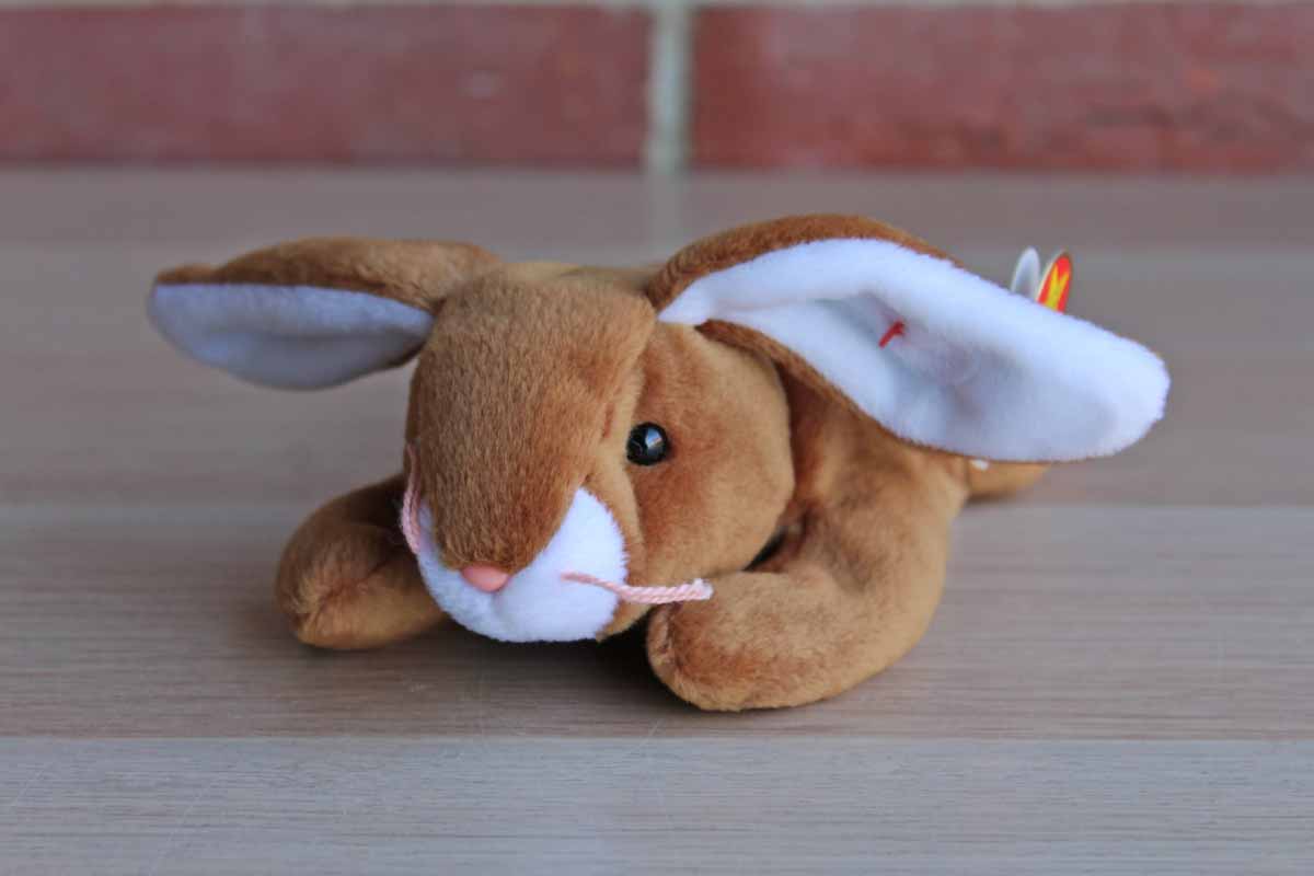 Ty Inc. (Illinois, USA) 1995 Ears the Brown and White Rabbit Beanie Baby