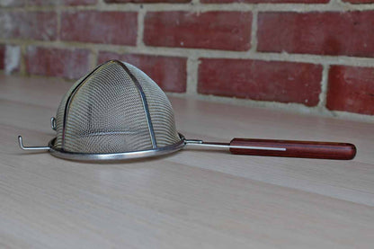 ECKO (USA) Flint Stainless Steel Mesh Strainer with Wood Handle