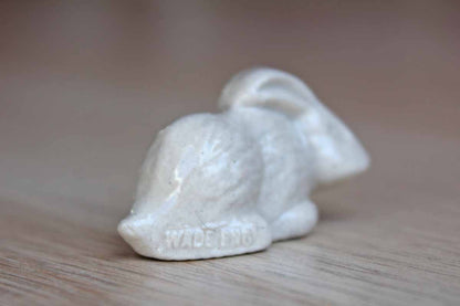 Wade (England) Red Rose Tea White Rabbit Whimsy from the Pet Shop Series