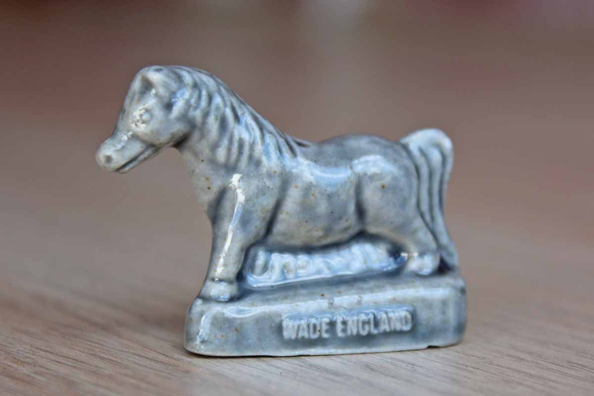Wade (England) Red Rose Tea Gray Porcelain Pony Whimsy from the Pet Shop Series