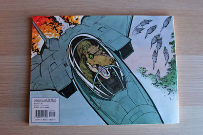 There's Treasure Everywhere:  A Calvin and Hobbes Collection by Bill Watterson