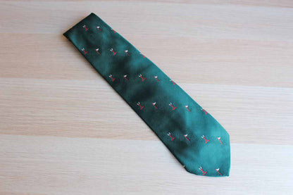 London 400 (USA) Polyester Necktie Decorated with Gold Clubs, Balls, and Flags Poles