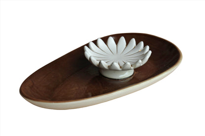 Napco (Ohio, USA) 1961 Brown and White Flower Ashtray/Trinket Dish