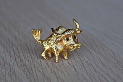 Gold Metal Bull Brooch with Black Bead Eyes