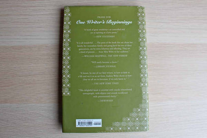 One Writer's Beginnings by Eudora Welty