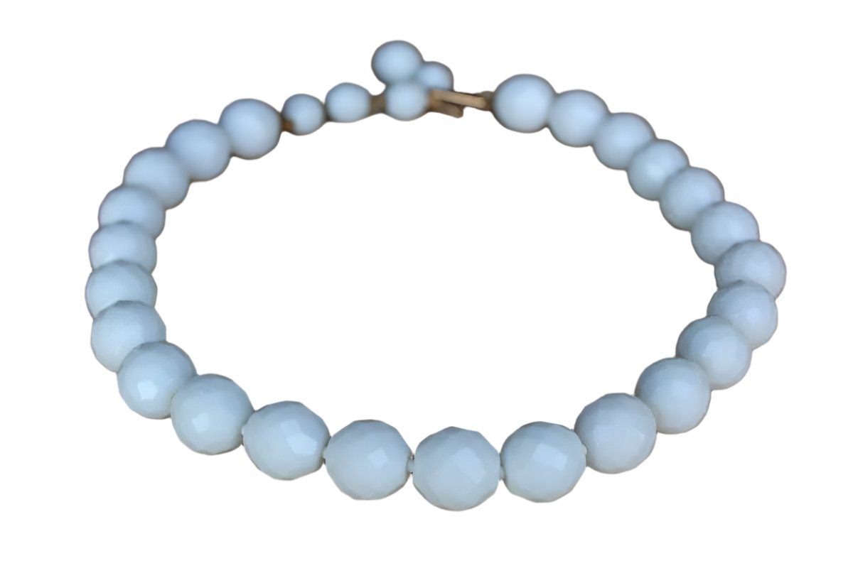 Faceted White Milk Glass Bead Choker Necklace