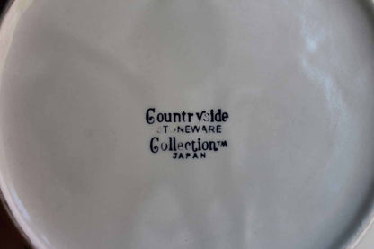 Countryside Stoneware Collection (Japan) Lidded Casserole Dish