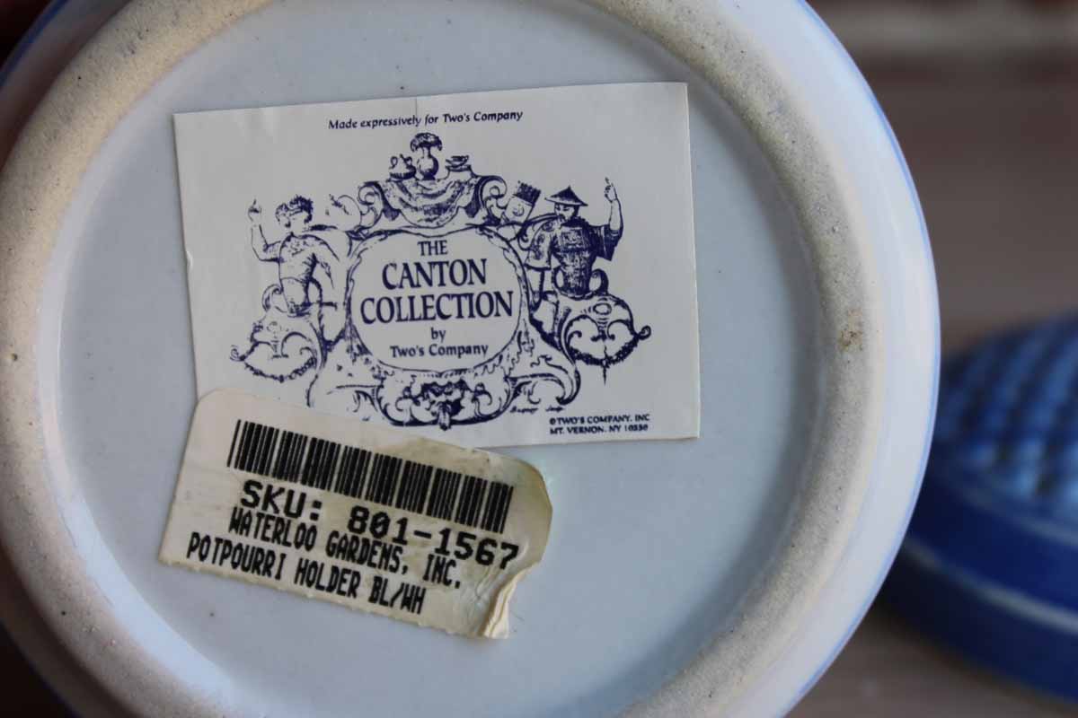 Two's Company Canton Collection Potpourri Holder