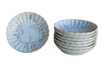 Marx & Gutherz Carlsbad (Austria) Porcelain Bowls Decorated with Gold Flowers, 8 Pieces